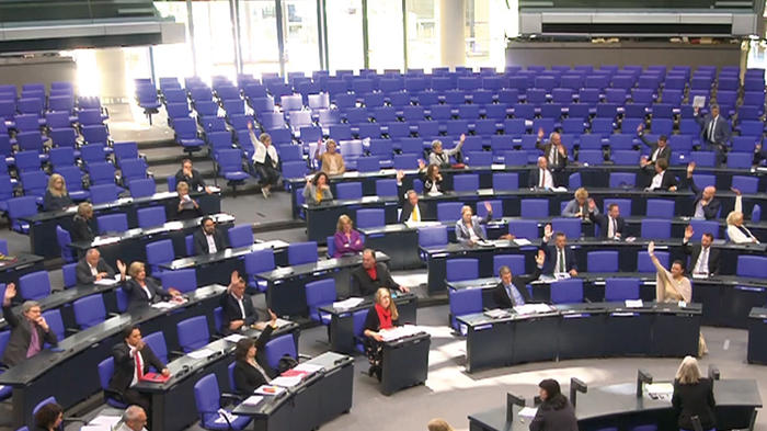 Eine solche kulturpolitische Abstimmung im Bundestag (14.05.2020 - GROKO-Mehrheit) geh&ouml;rt der Vergangenheit an