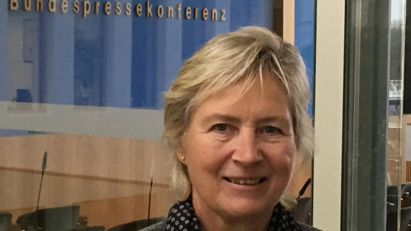 zwd-Chefredakteurin Dagmar Schlapeit-Beck