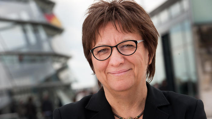 Cornelia M&ouml;hring - Bild: cornelia-moehring.de