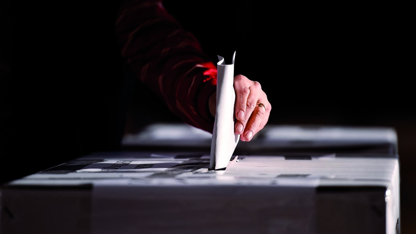 Bild: Fotolia / roibu