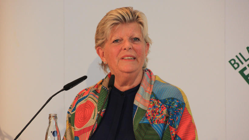 Monika Schulz-Strelow, Präsidentin FidAR e.V. - Bild: zwd